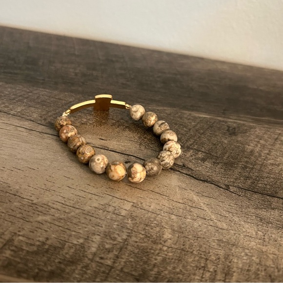 Hammered Cross Natural Stone Bracelet - Picture 4 of 4